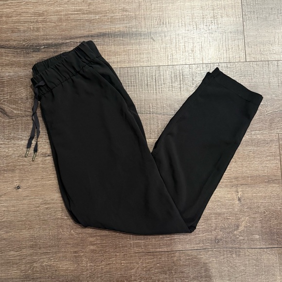 Lululemon | On The Fly Pant *Woven - Picture 1 of 7